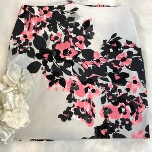 NEW YORK & COMPANY PLUS SIZE SKIRT